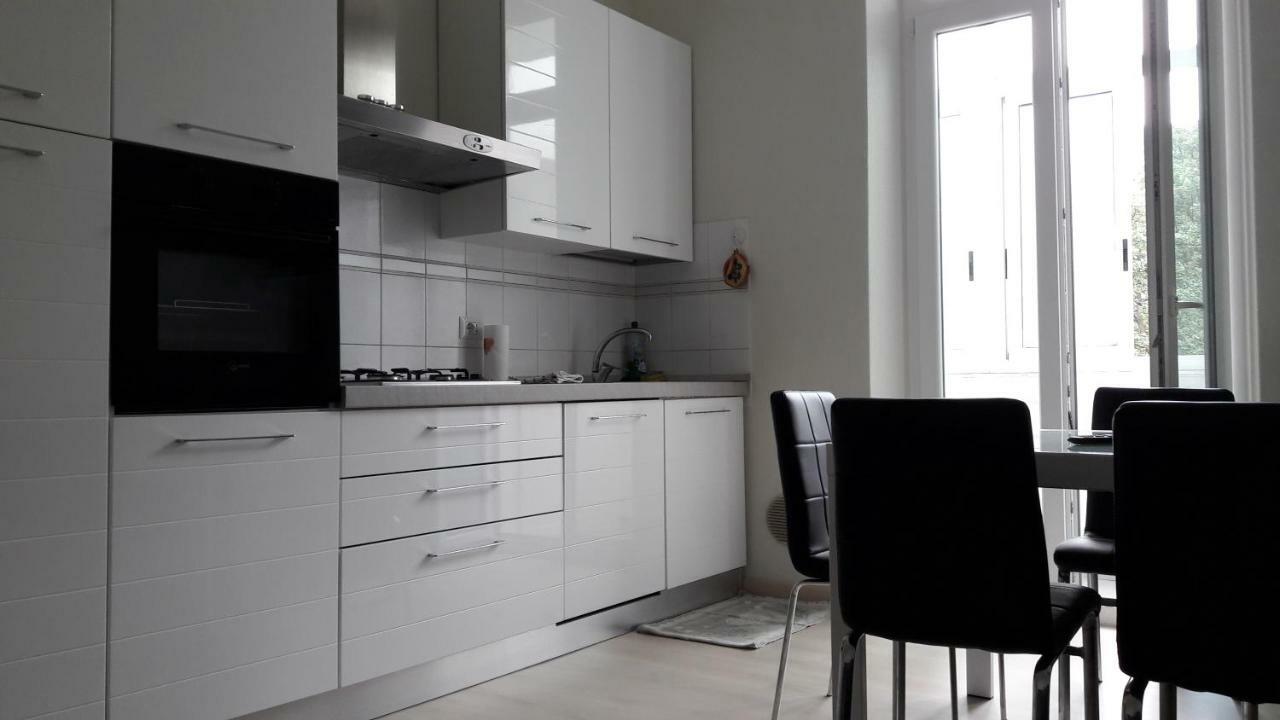 Residenza Lux Fronte Mare Vado Ligure Exterior foto